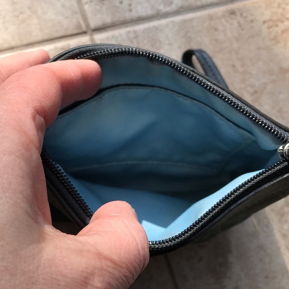 Coach Signature Grey Fabric / Leather Wristlet - Picture 4 of 4